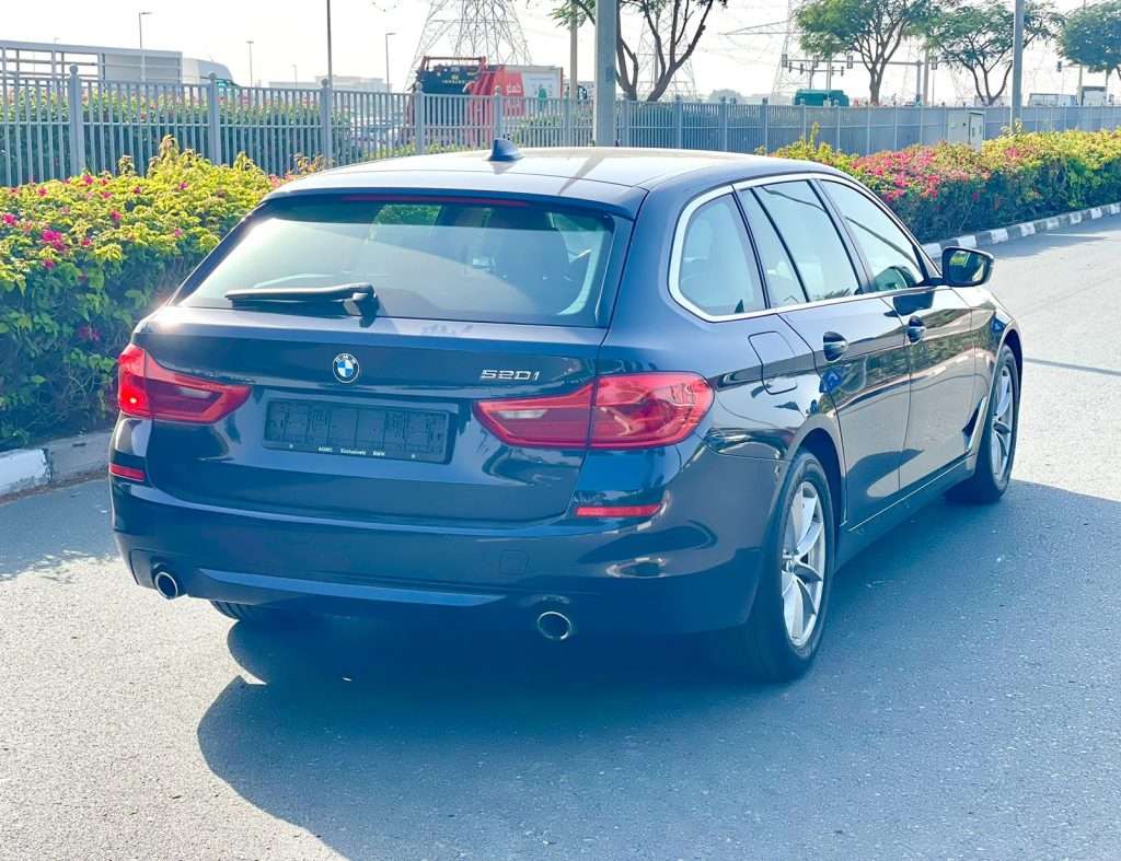 BMW 520i 2.0L MODEL 2020 GCC VERY GOOD CONDITION