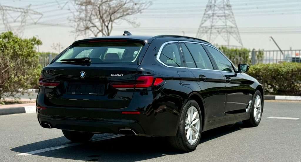 BMW 520i 2.0L 2023 GCC Very Good Condition