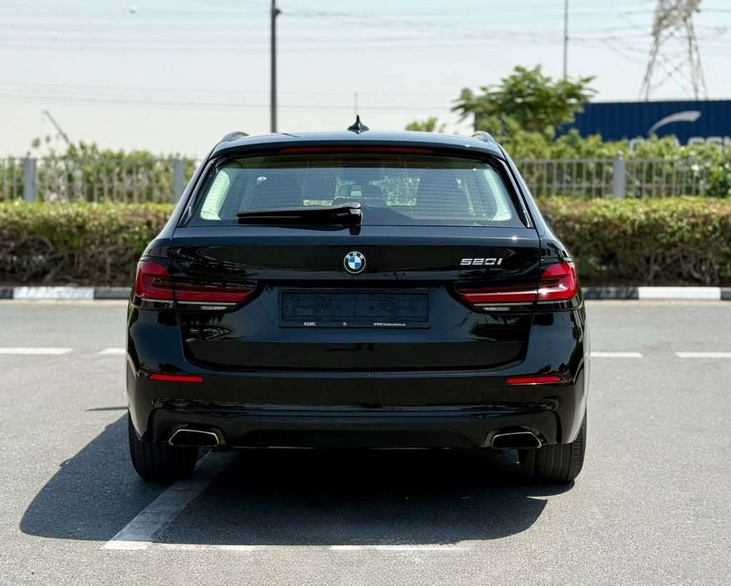 BMW 520i 2.0L 2023 GCC Very Good Condition
