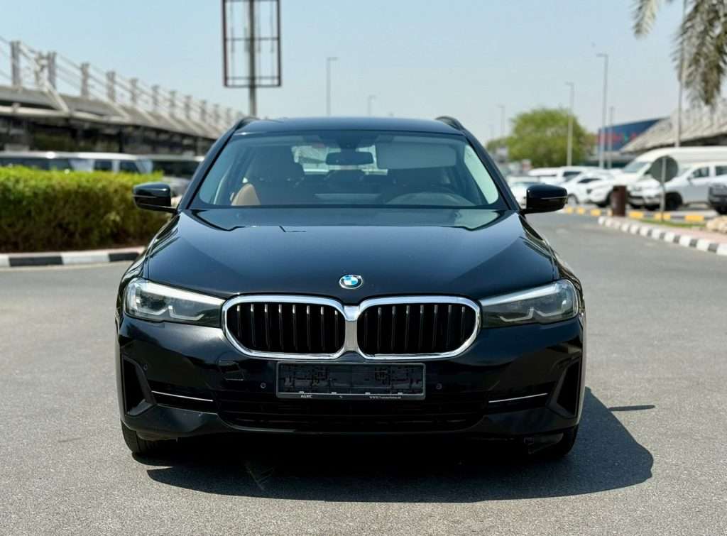 BMW 520i 2.0L 2023 GCC Very Good Condition