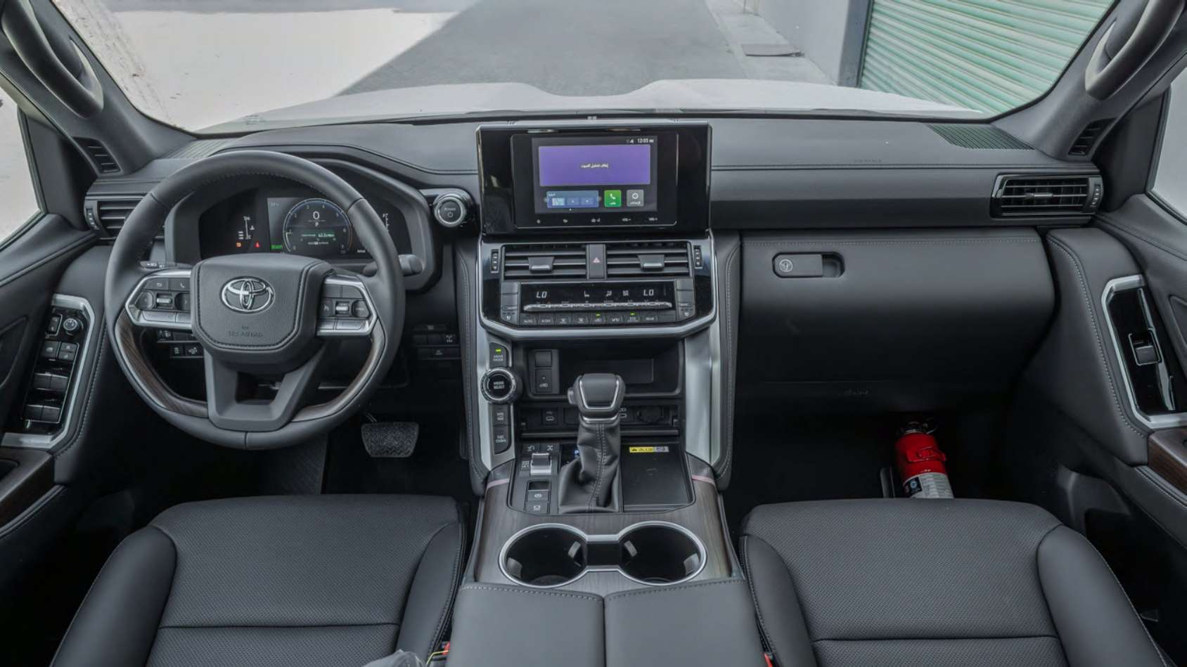 Toyota Land Cruiser GXR 3.5L Hybrid 2026, GCC Specs – Brand New!