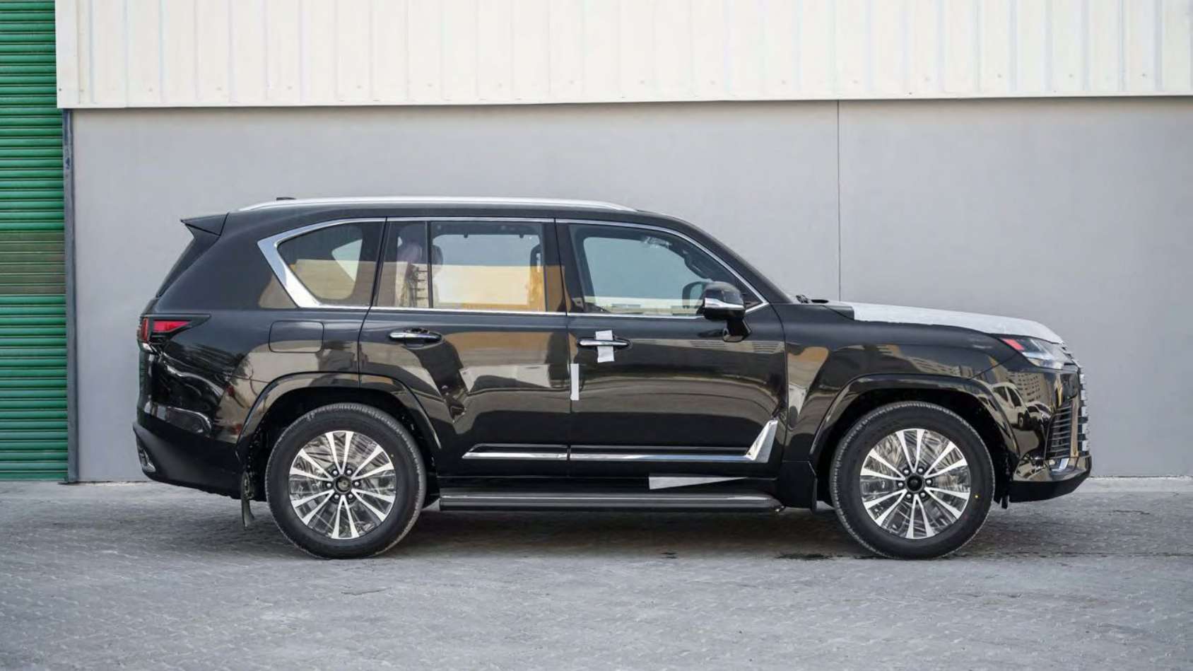 Lexus LX700h 3.5L GCC 2026 for Export 