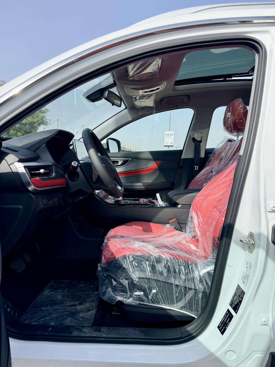 
								Chery Tiggo 7 Pro 1.5T Luxury 2026 Brand New GCC Specs for Export full									