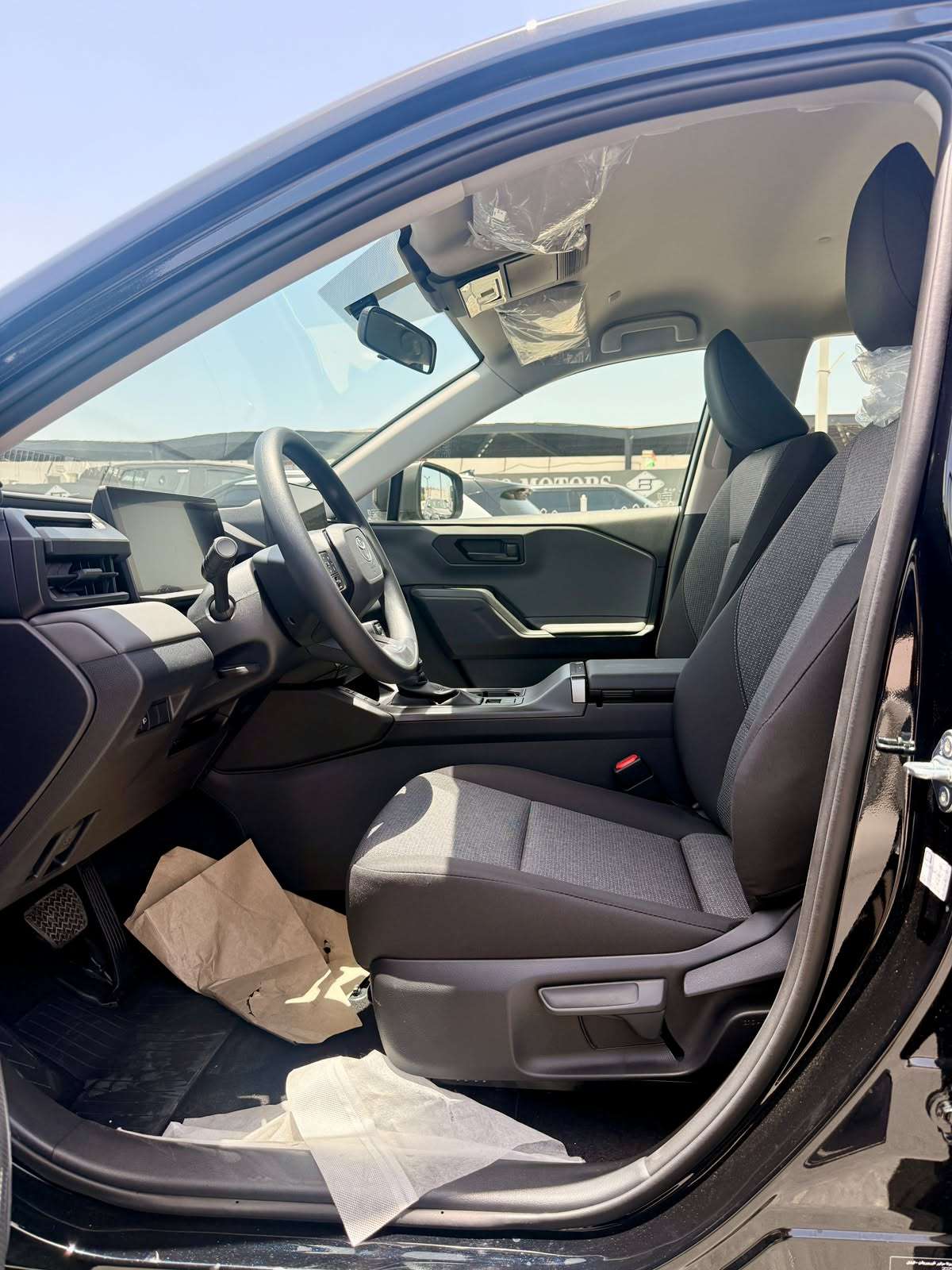 
								Toyota Rav 42.5L Hybrid 2026, GCC Specs full									