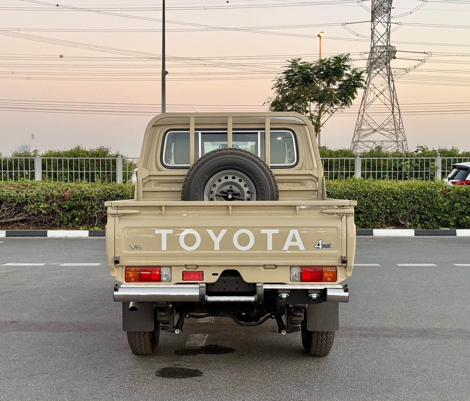 
								LC 79 4.0L GCC 2026 New for Export full									