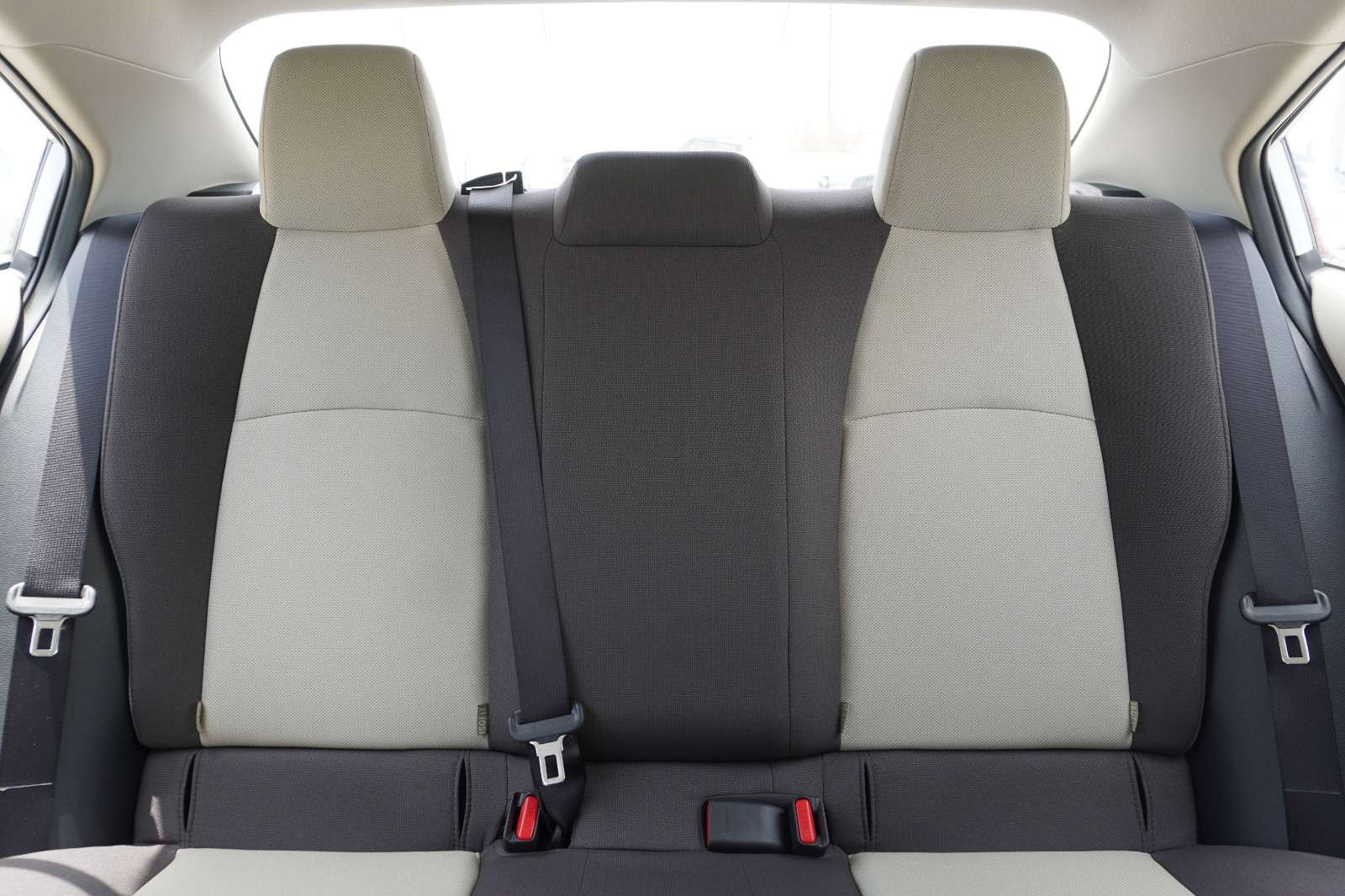 
								Toyota Corolla 2.0L XLI 2025 GCC Specs full									