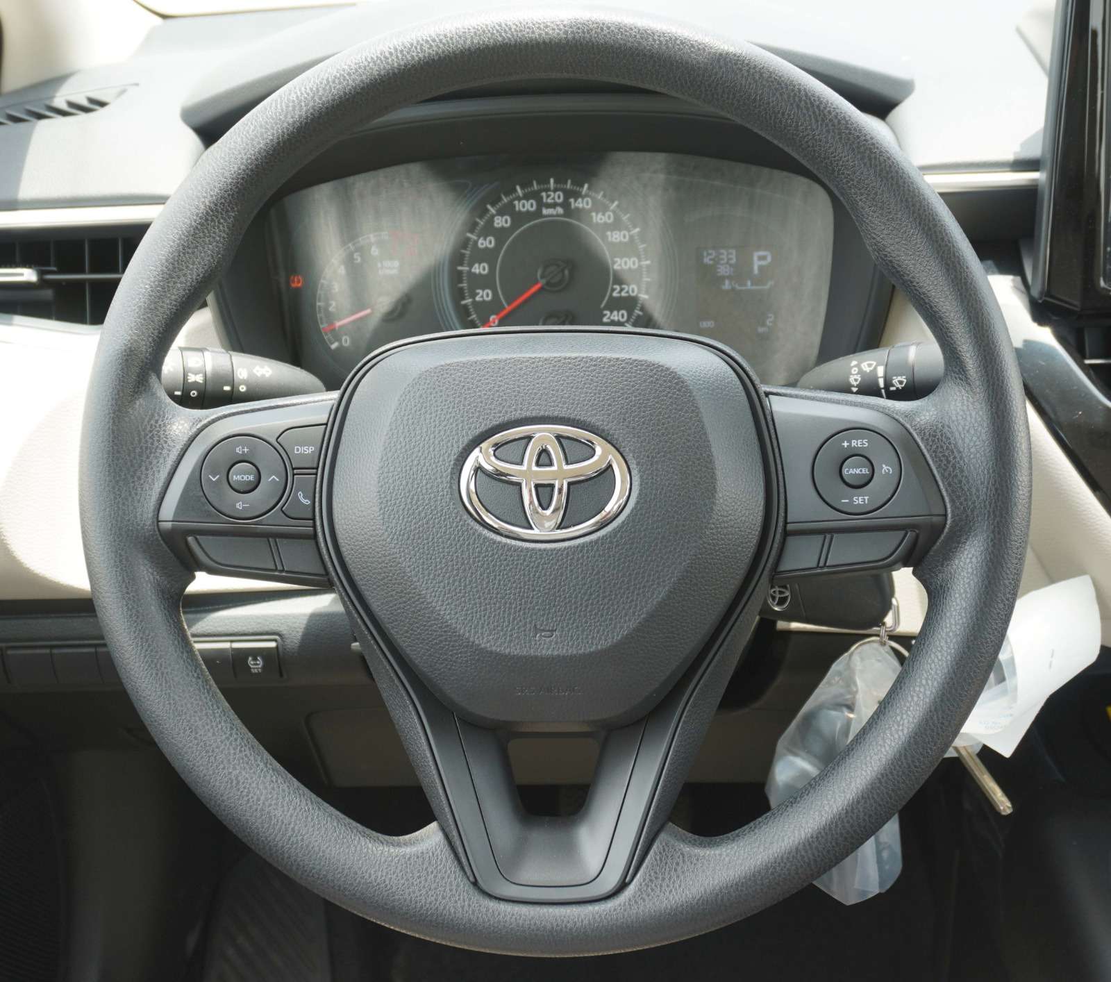 
								Toyota Corolla 2.0L XLI 2025 GCC Specs full									